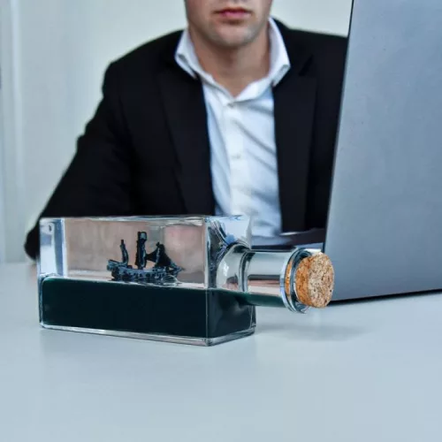 Unsinkable Pirate Ship kalózhajó asztaldekoráció