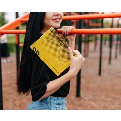 Vázlatfüzet rajzoláshoz sárga színben