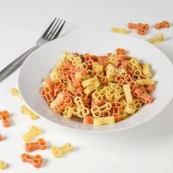   Kétszínű pénisz formájú durumtészta chili paprikával 250g