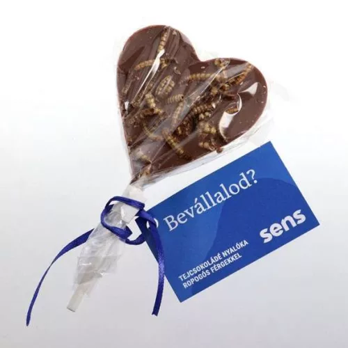 Sens szív formájú tejcsokoládé kukacokkal 30g