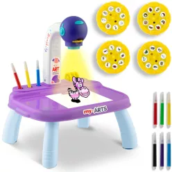   Projektoros rajztábla, Ricokids, kb. 25 × 20 × 35 cm, lila, beépített lámpával, 3 db vetítőkoronggal, 6 db filctollal, 3 éves kortól