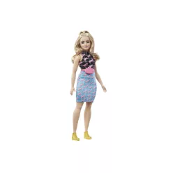 Barbie fashionista barátnők - girl power ruhában